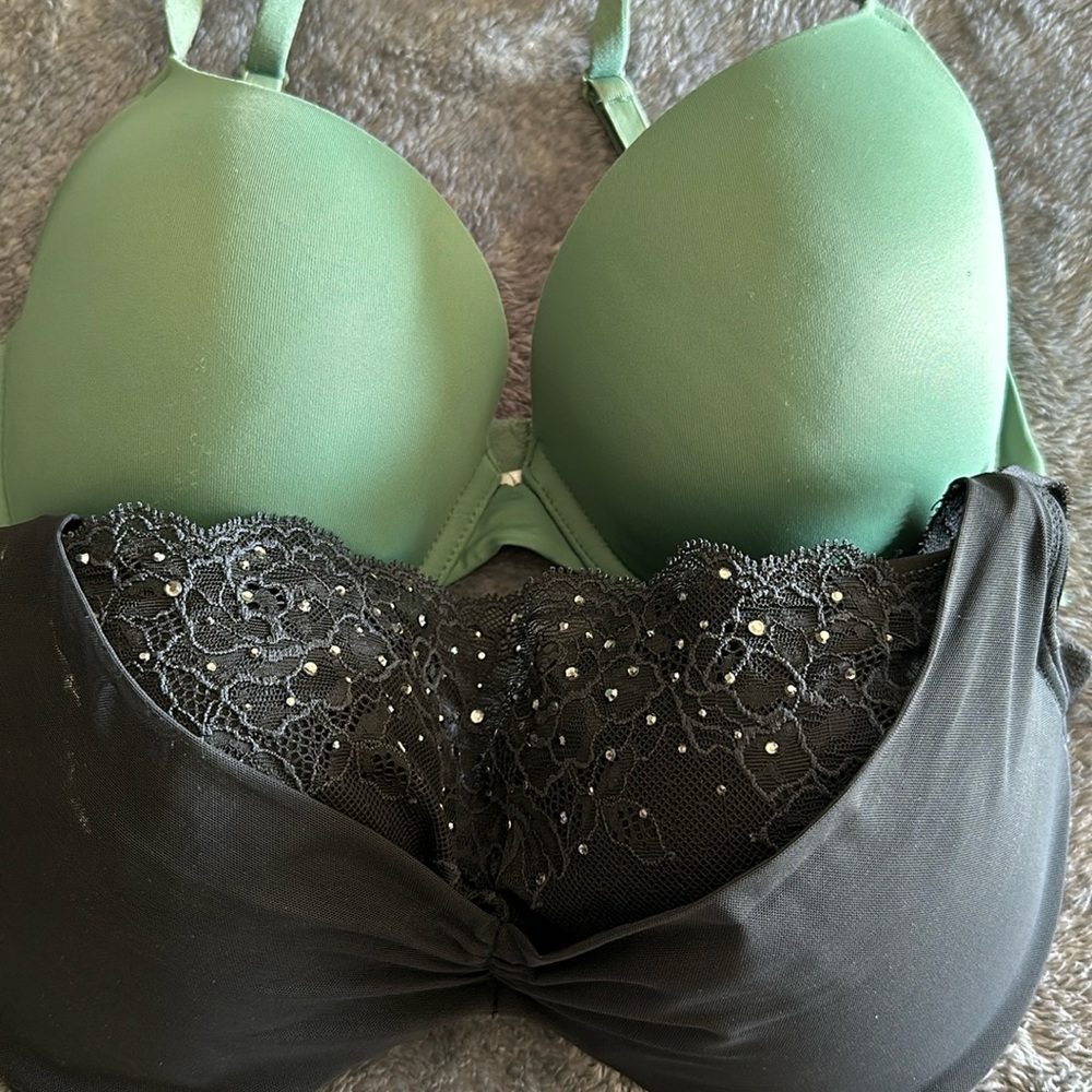 Victoria’s Secret Collection Push UP Bras.
